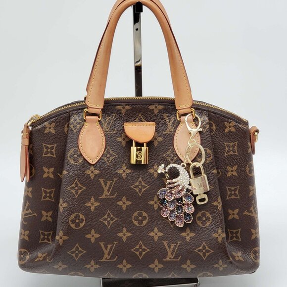 Authentic Louis Vuitton Lock & Key with unbranded Bagcharm, Keycharm, Keychain - Picture 8 of 8